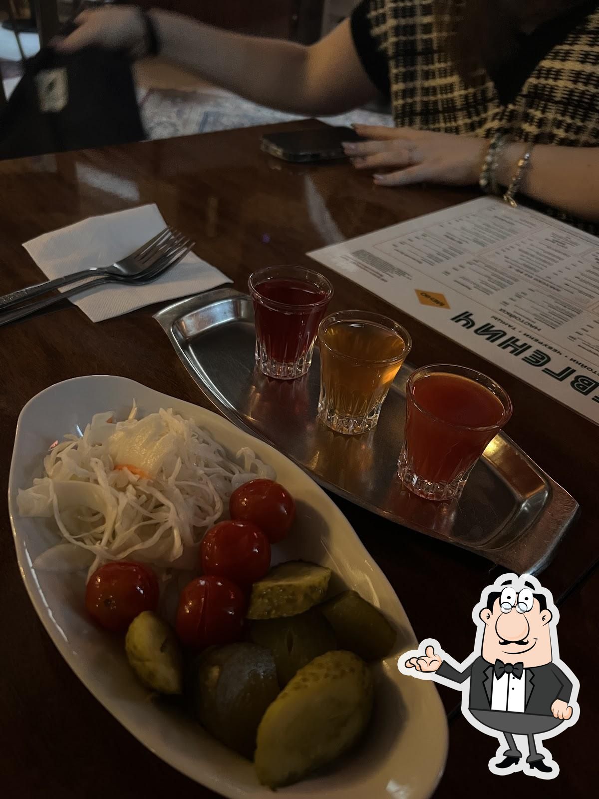 Интерьер "Евгенич".