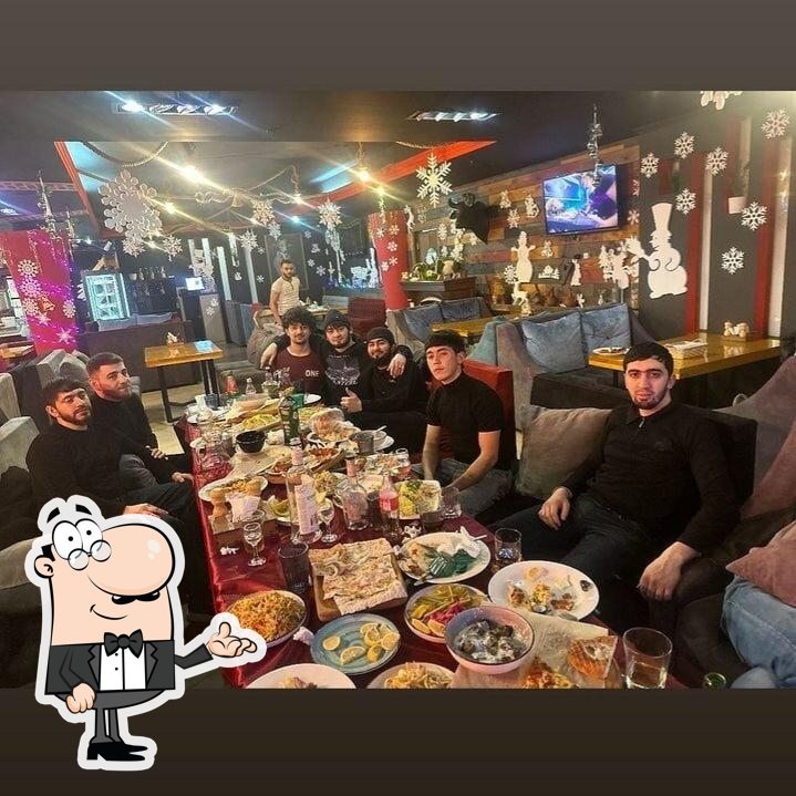 Забронируйте столик в "Мясо&Хлеб".