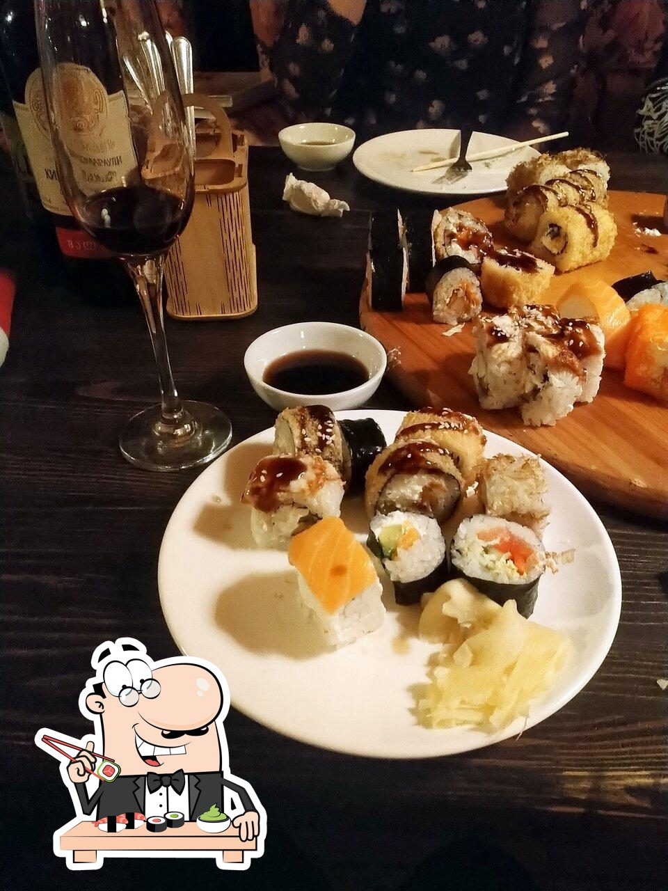 Суши — традиционное японское блюдо.