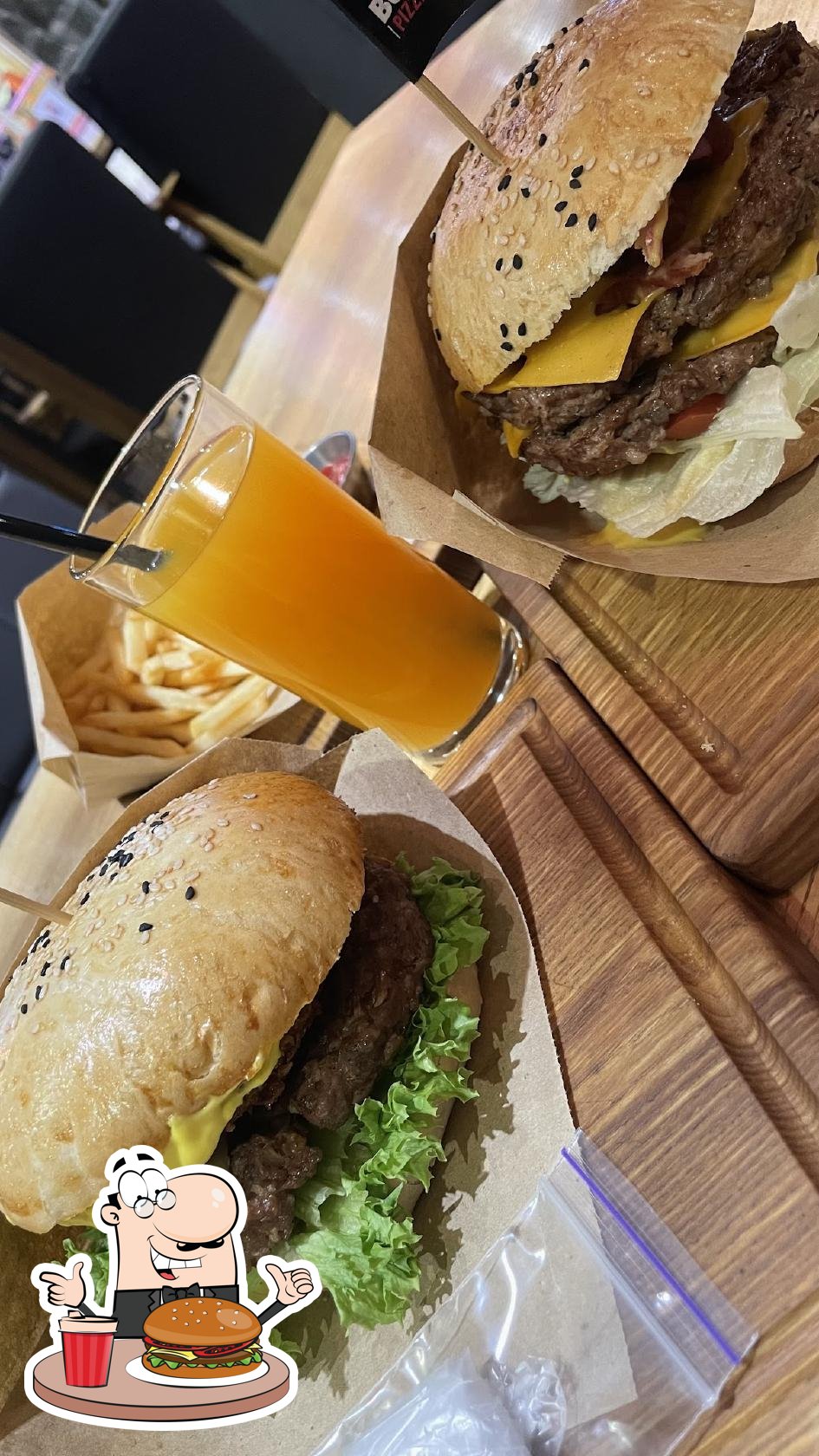 В "Burger Loft" вы можете  отведать гамбургеры.