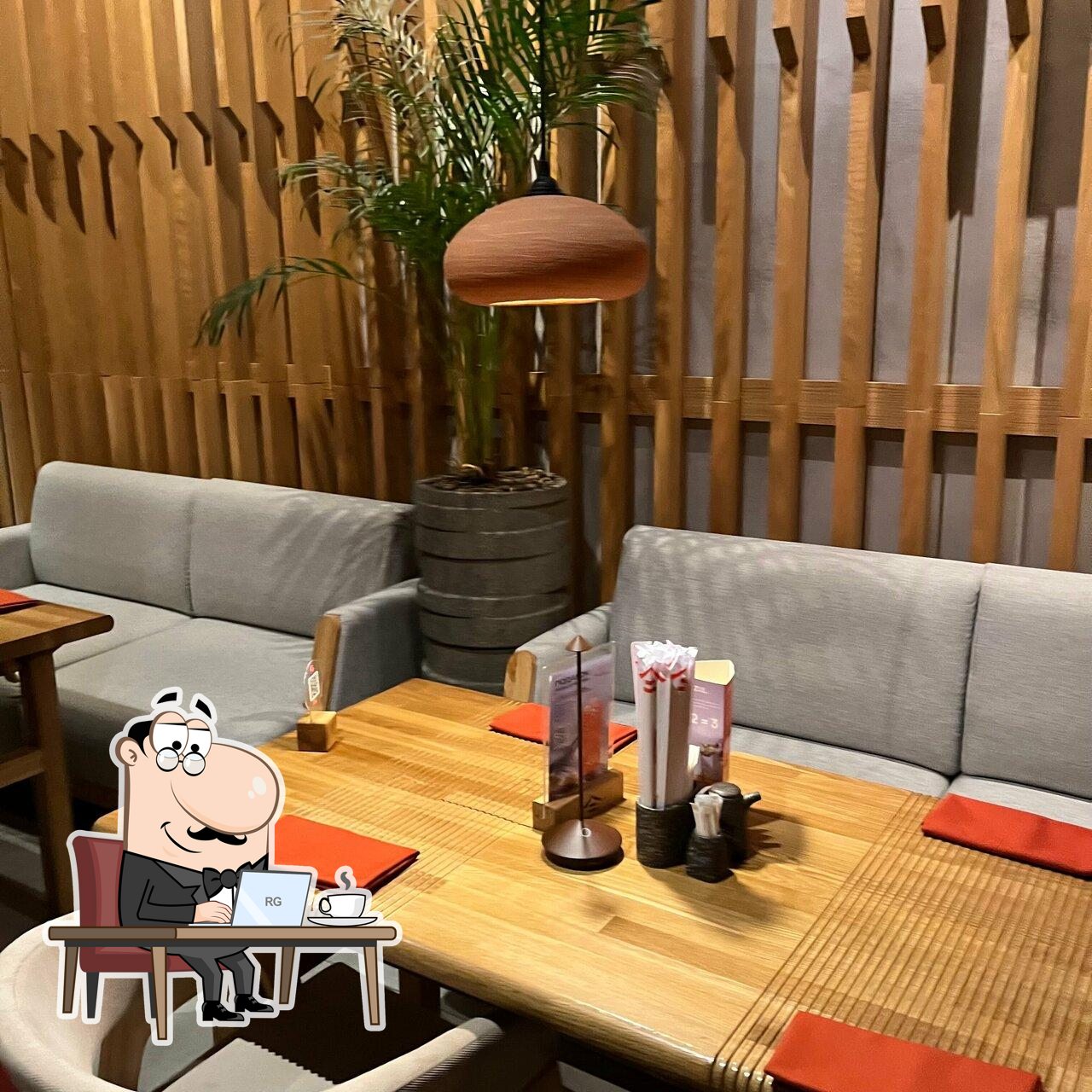 Интерьер "Тануки".