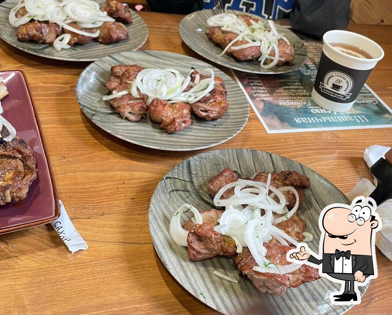 Забронируйте столик в "Шашлычная на конечной".