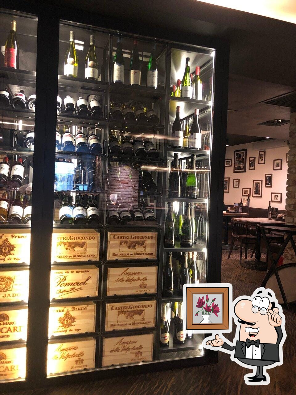 Интерьер "Torro Grill".