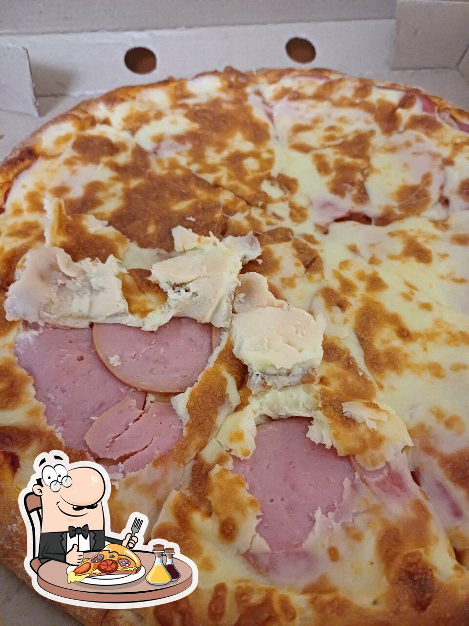 В "Pizza King" вы можете попробовать  пиццу.