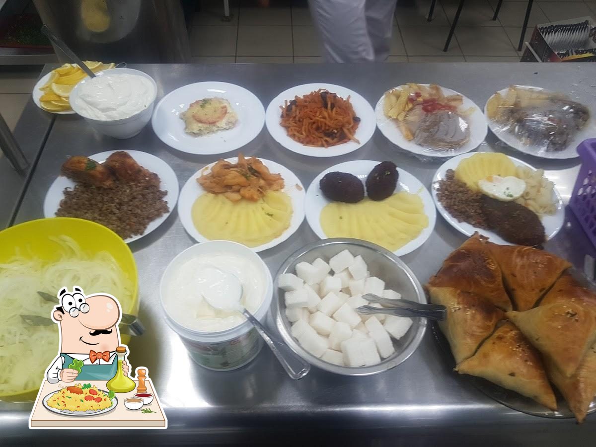 Блюда в "На Востоке, кафе узбекской кухни"