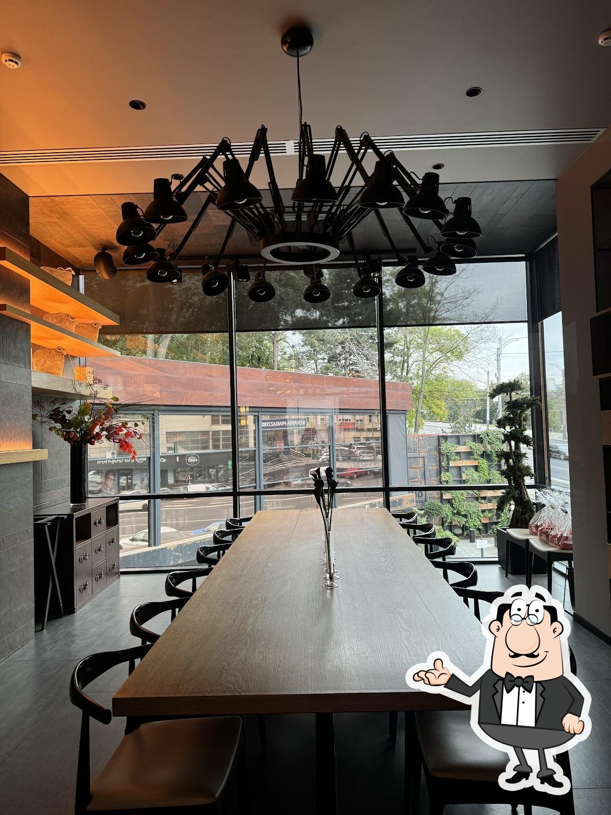 Интерьер "Osho Bar & Kitchen".