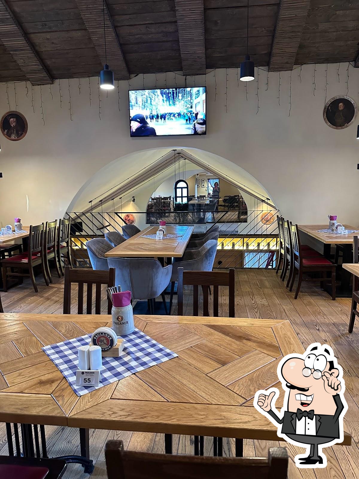 Забронируйте столик в "Paulaner".