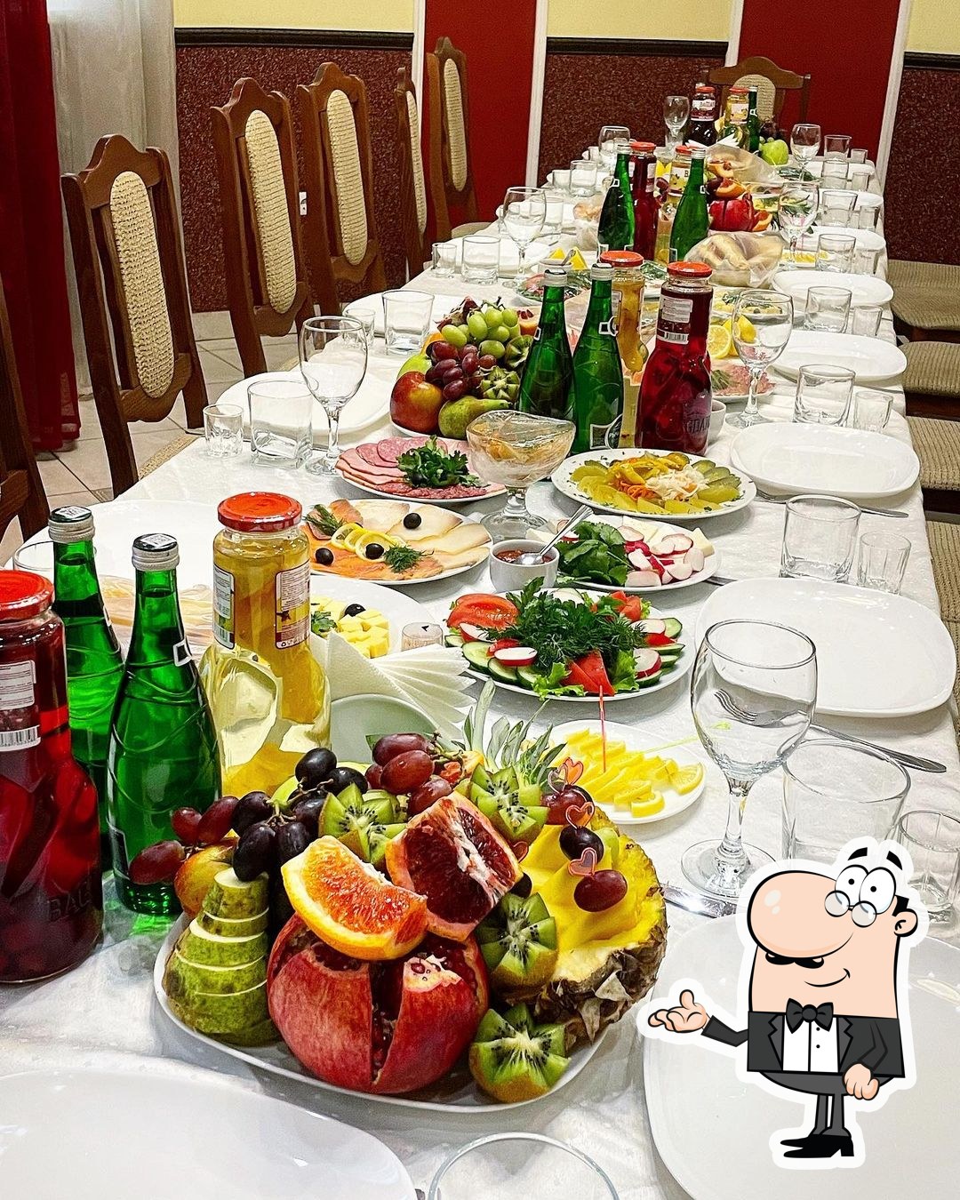 Забронируйте столик в "Восточный рай".