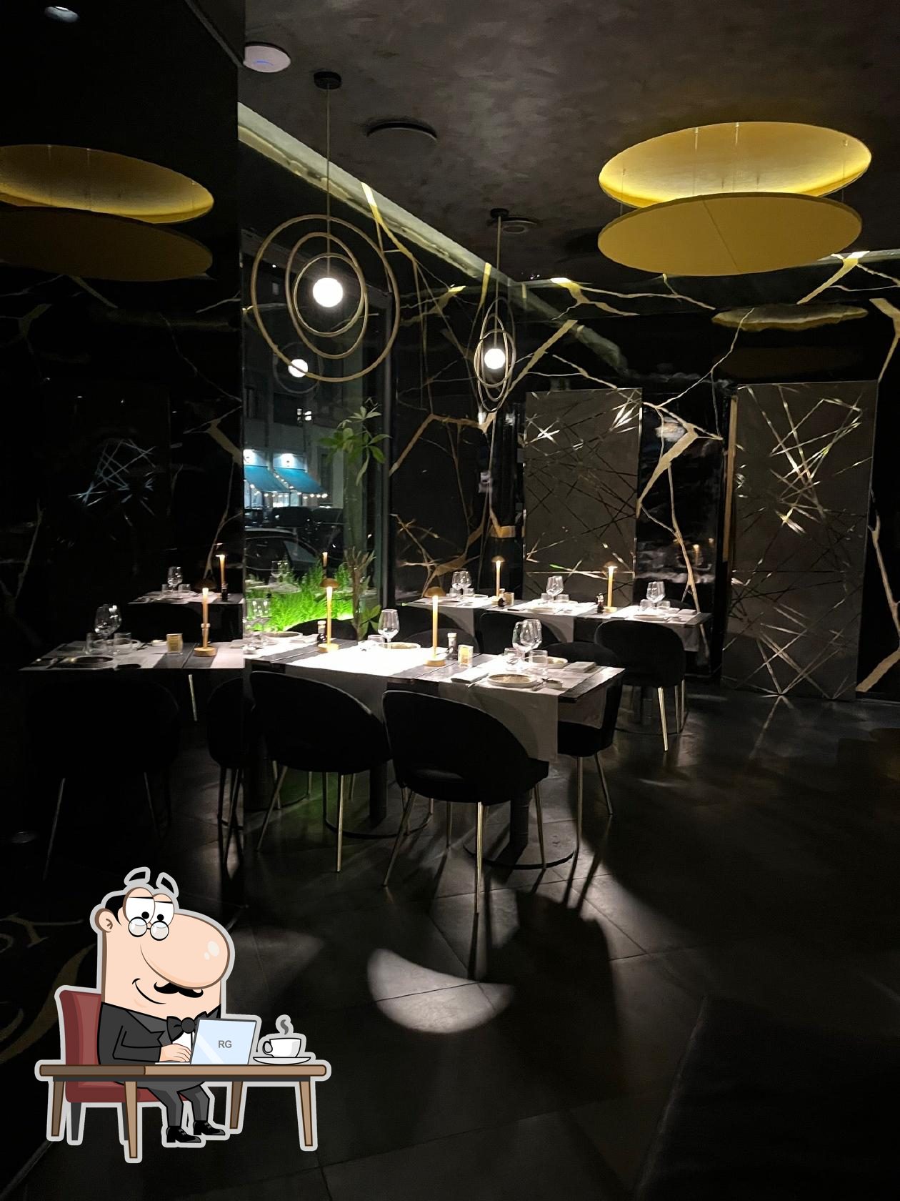 Интерьер "Yokohama Sushi Restaurant".