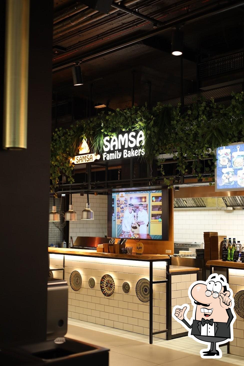 Интерьер "Samsa family bakers".