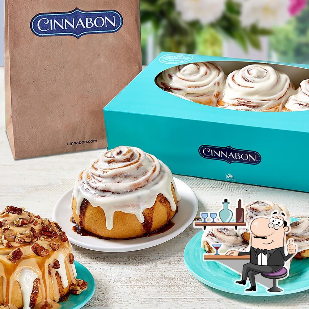 Забронируйте столик в "Cinnabon".