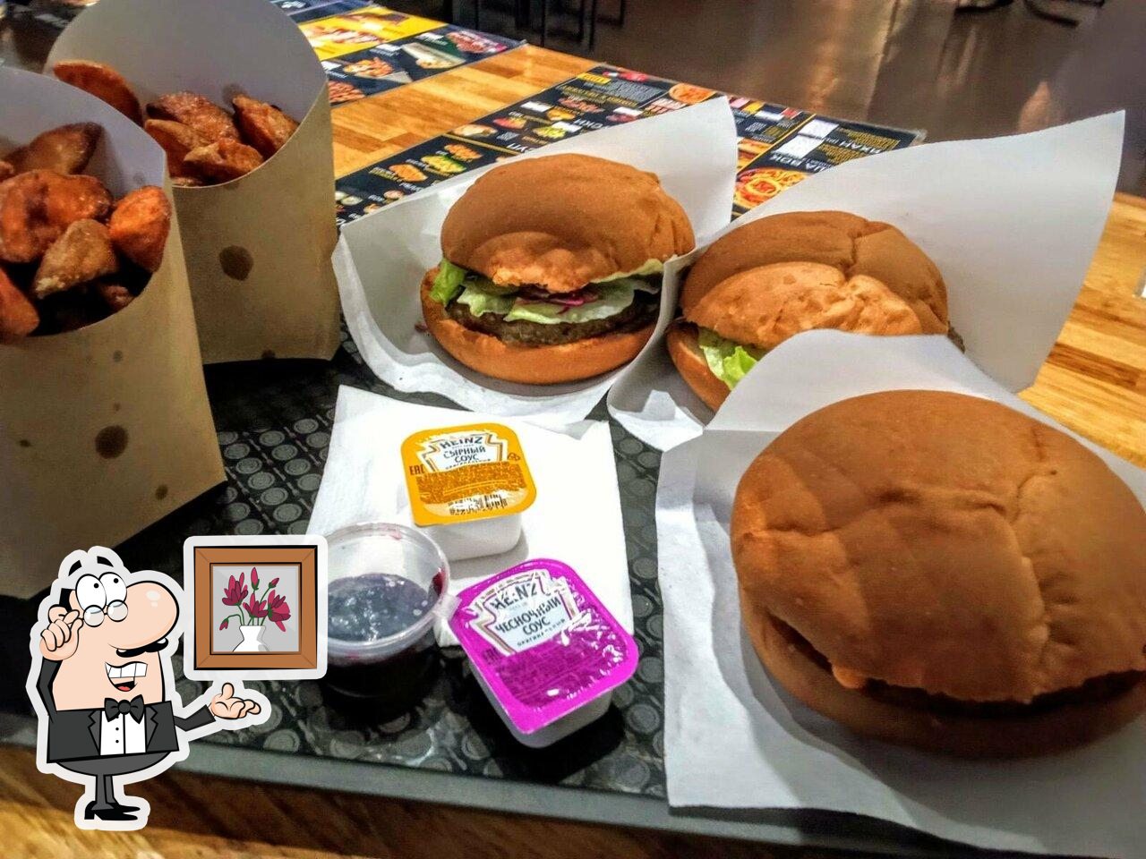 Интерьер "Burger club".