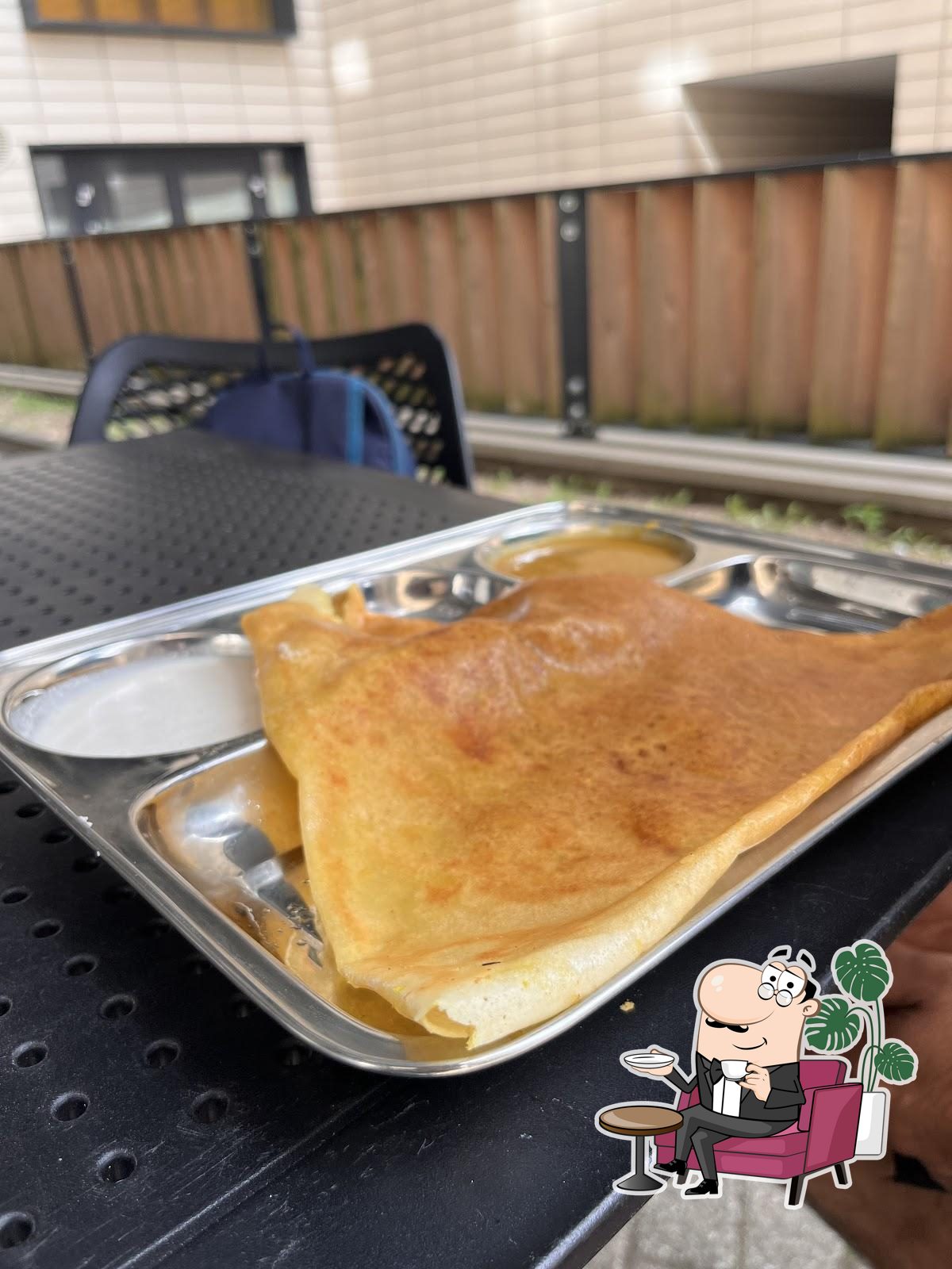Интерьер "BANANA LEAF".