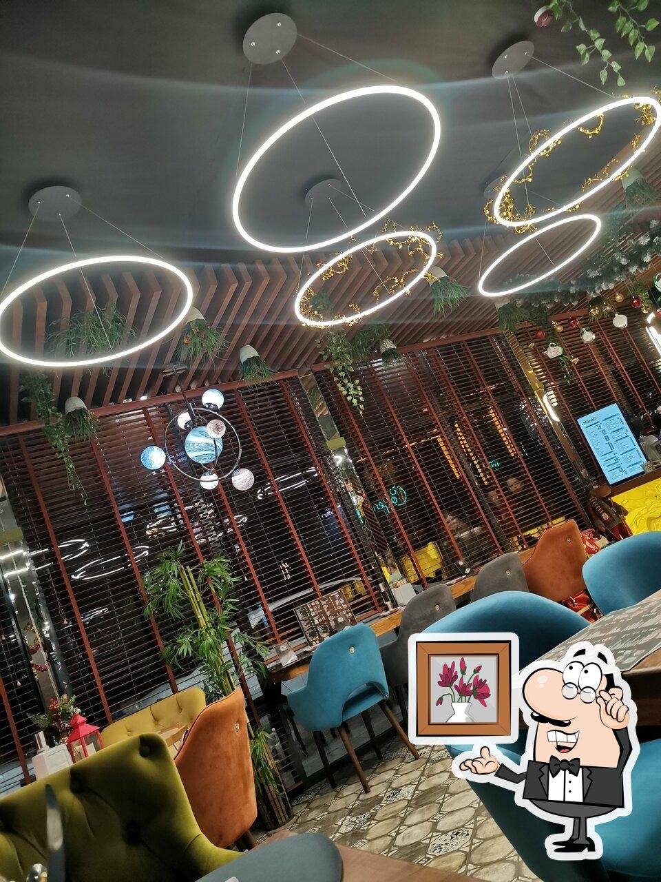 Забронируйте столик в "CoffeMen".
