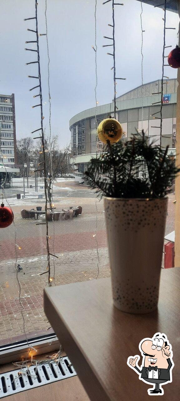 Забронируйте столик в "URBAN".