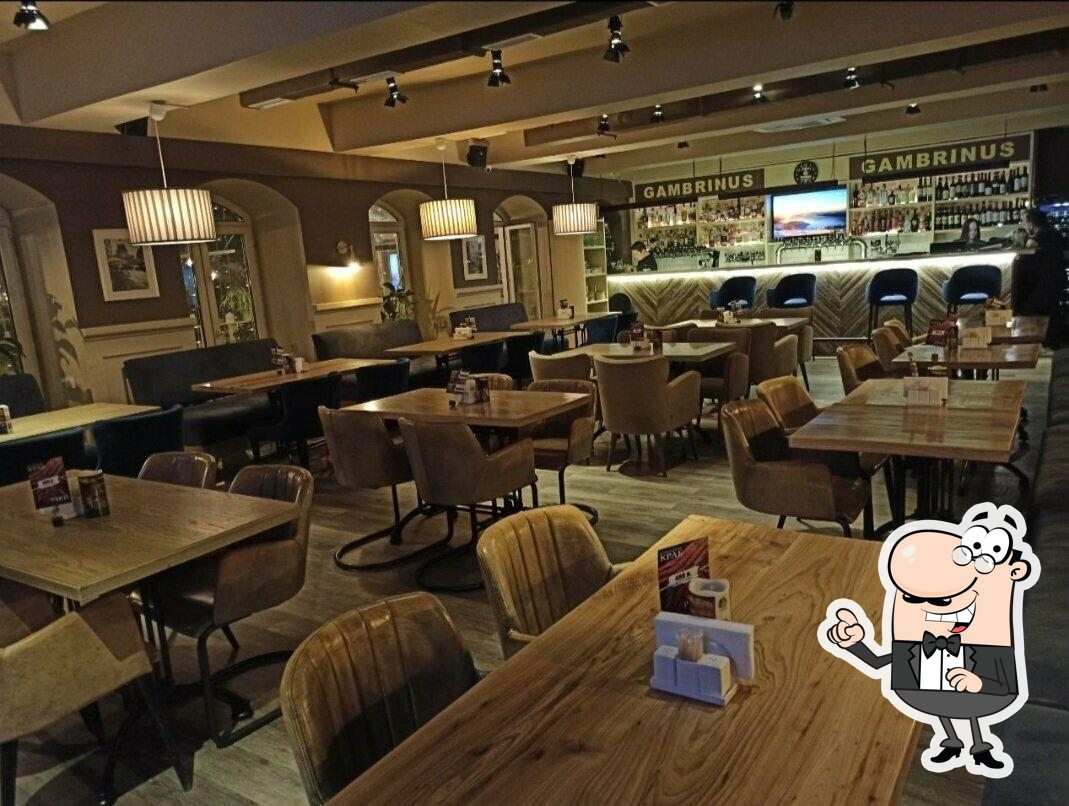 Интерьер "Гамбринус на Марксистской".