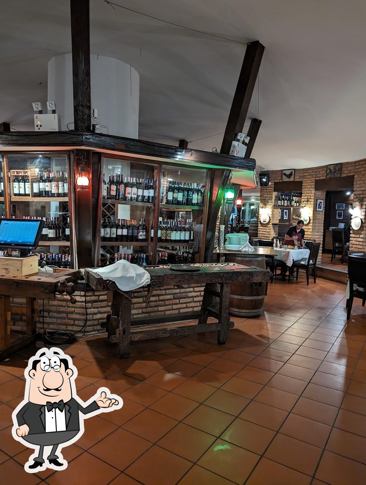 Забронируйте столик в "Trattoria Pizzeria Toscana Pattaya".