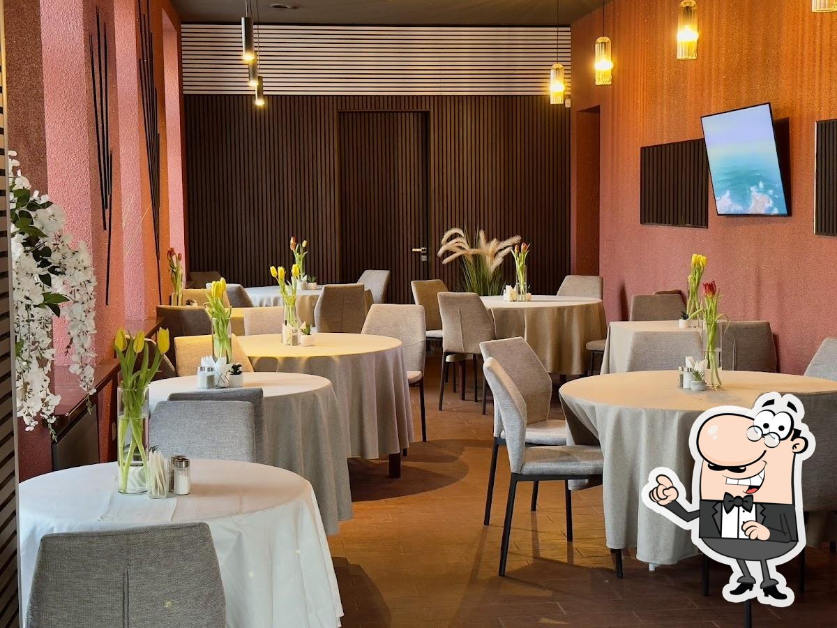 Интерьер "Grand Restaurant".