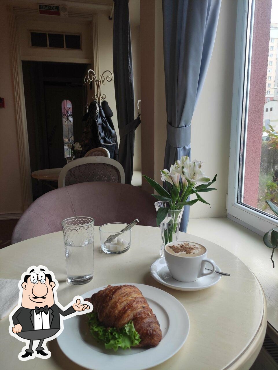 Забронируйте столик в "Мулен".