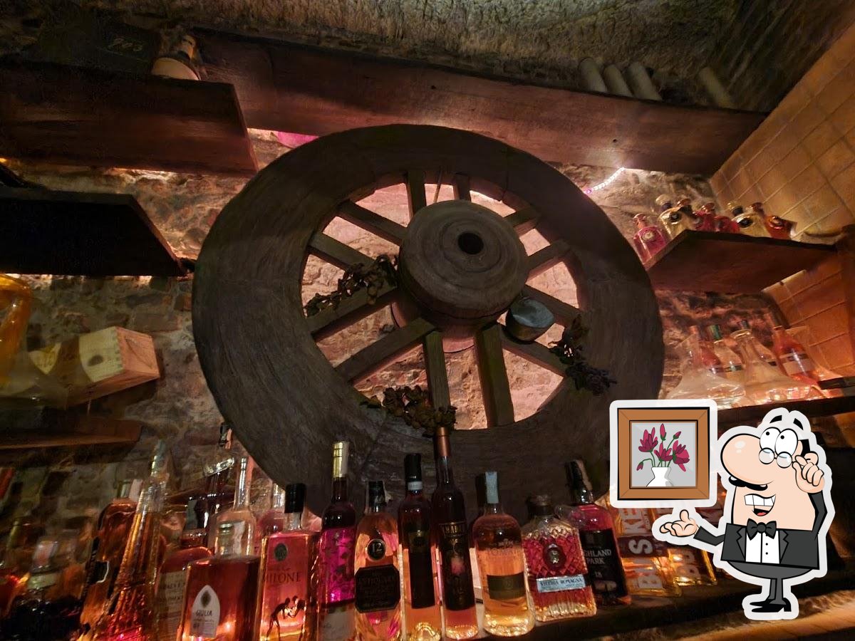 Забронируйте столик в "Trattoria Pizzeria Belle Arti".