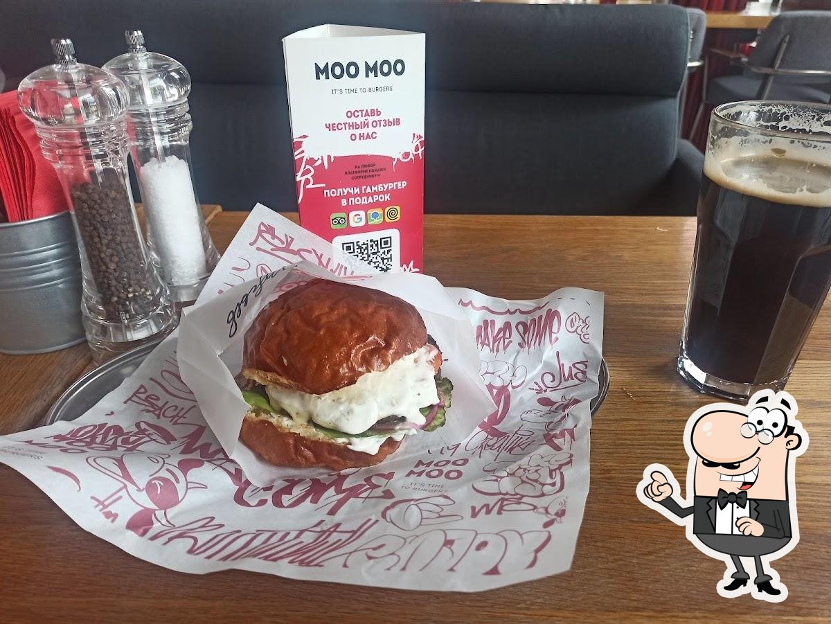 Забронируйте столик в "Moo Moo Burgers & Grill".