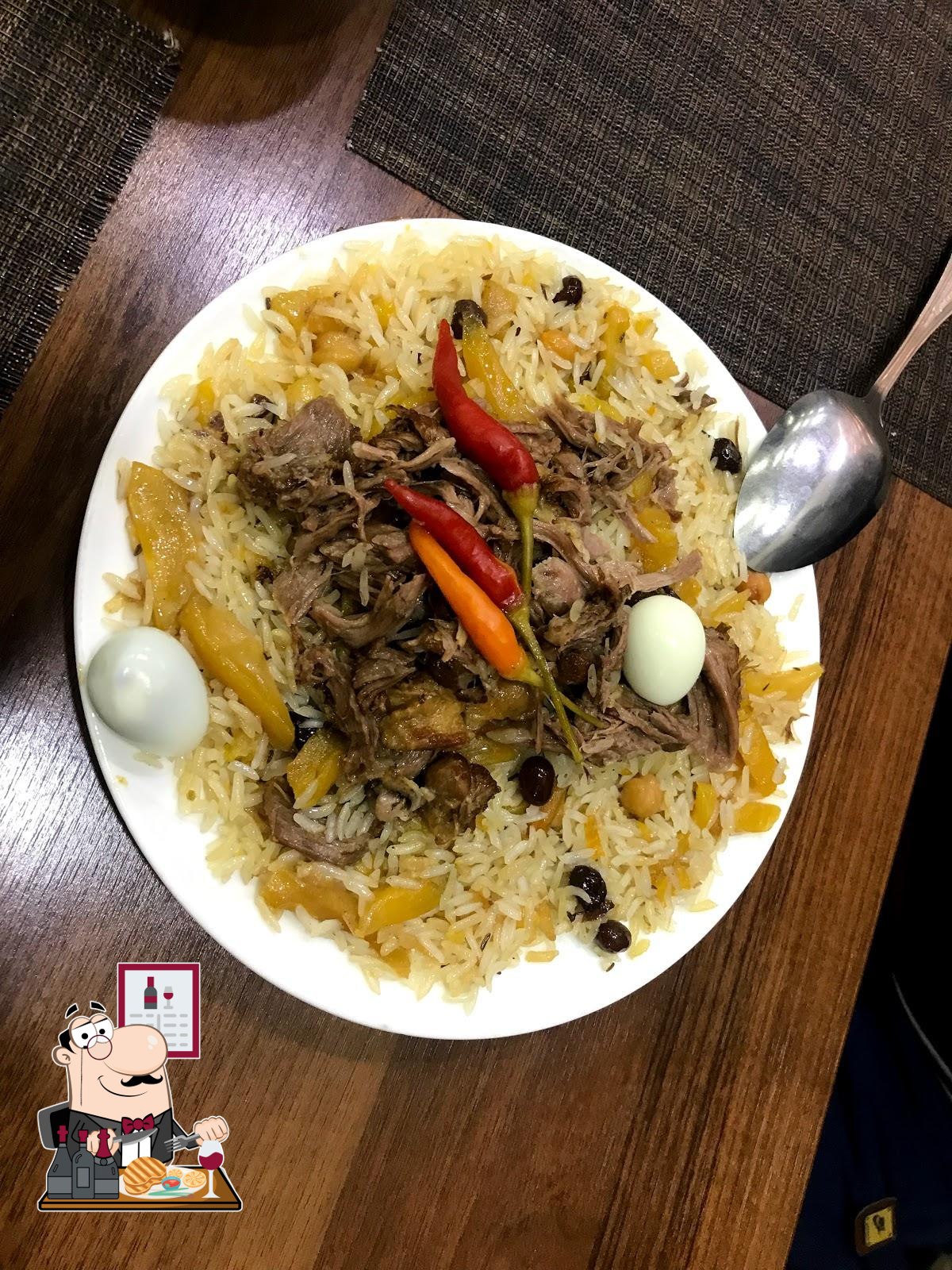 "Prestizh" предоставляет мясные блюда.