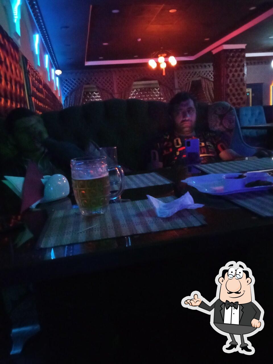 Забронируйте столик в "Апшерон".