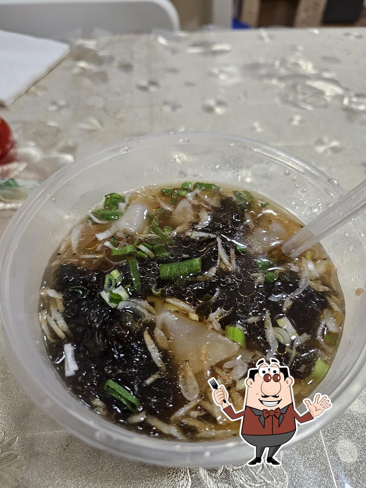 Еда в "Super Snack Bar--No.3家乡味(泽蒙看白天鹅店)"