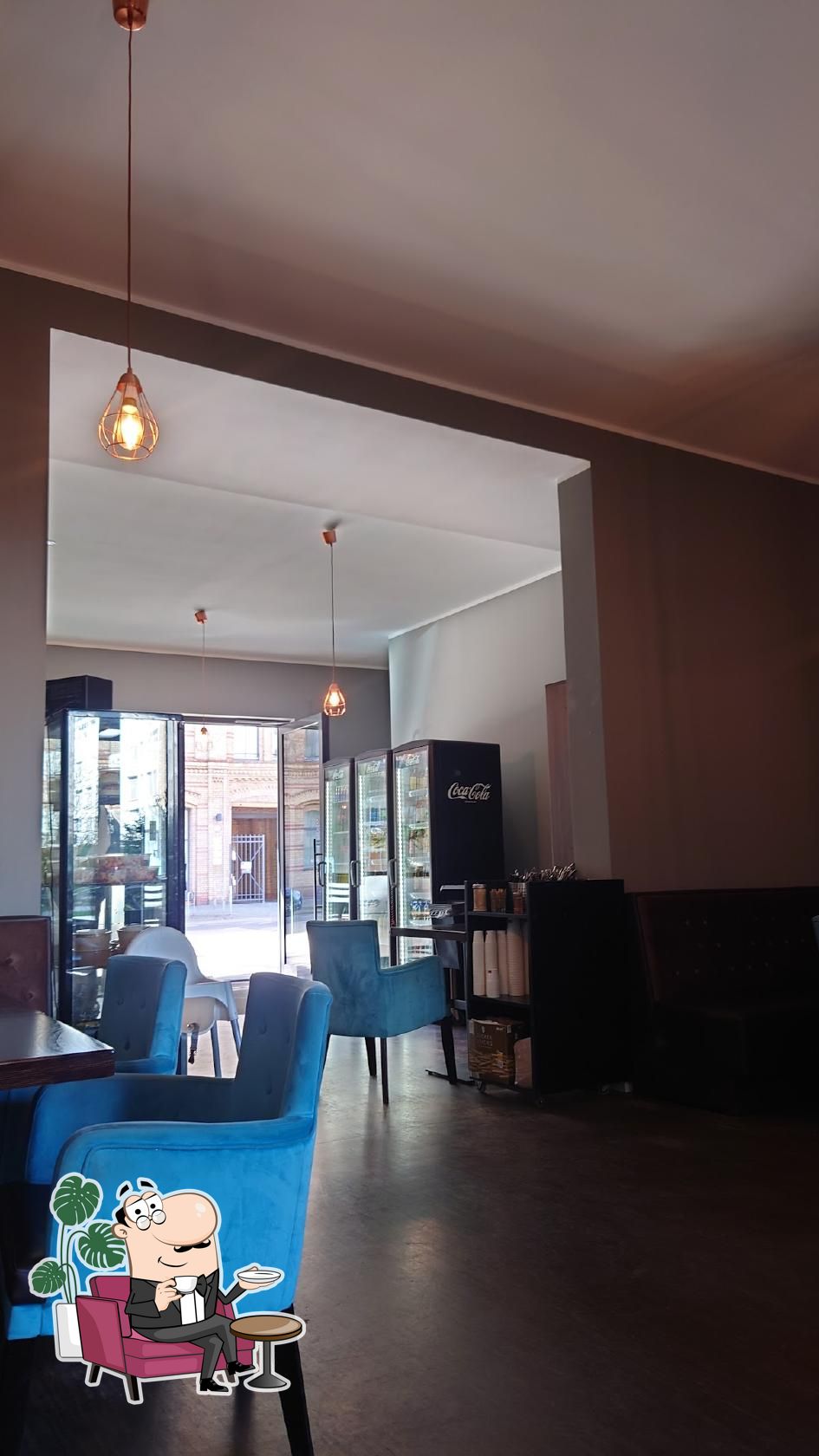Забронируйте столик в "Cocina Café".