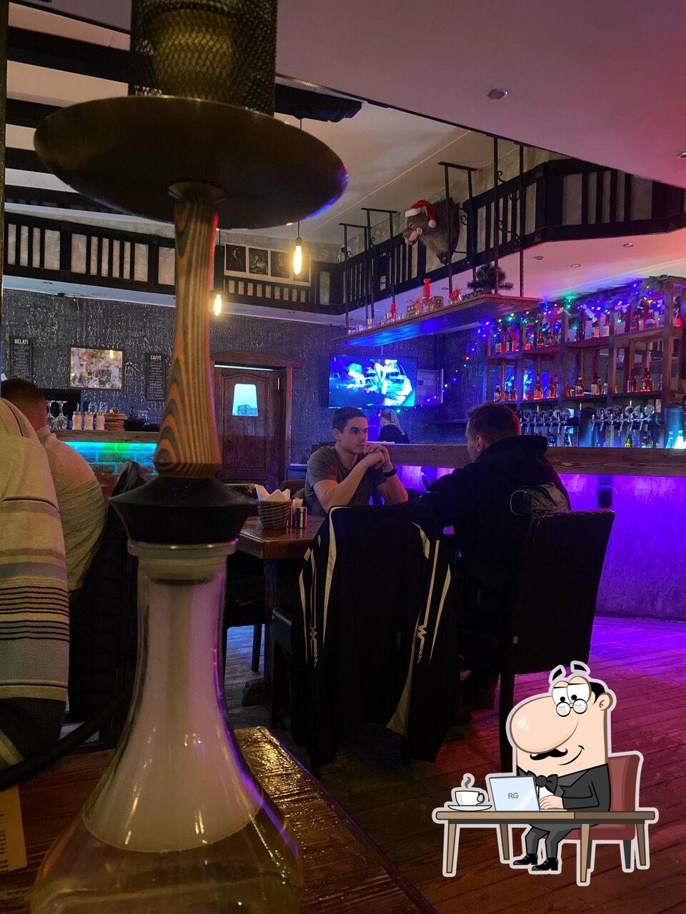 Интерьер "Мясо и угли".