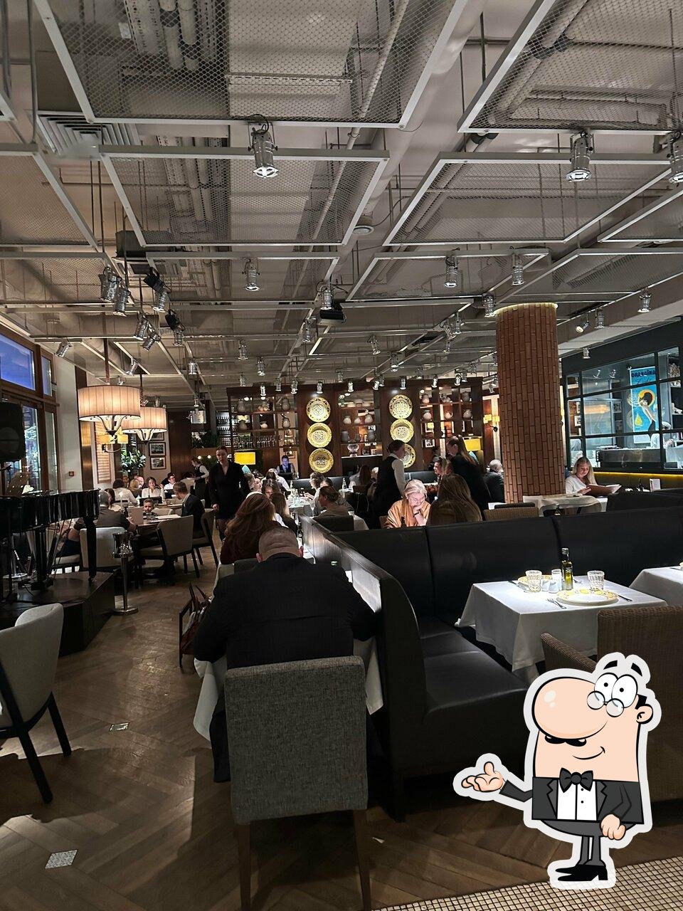 Забронируйте столик в "La Bottega Siciliana".