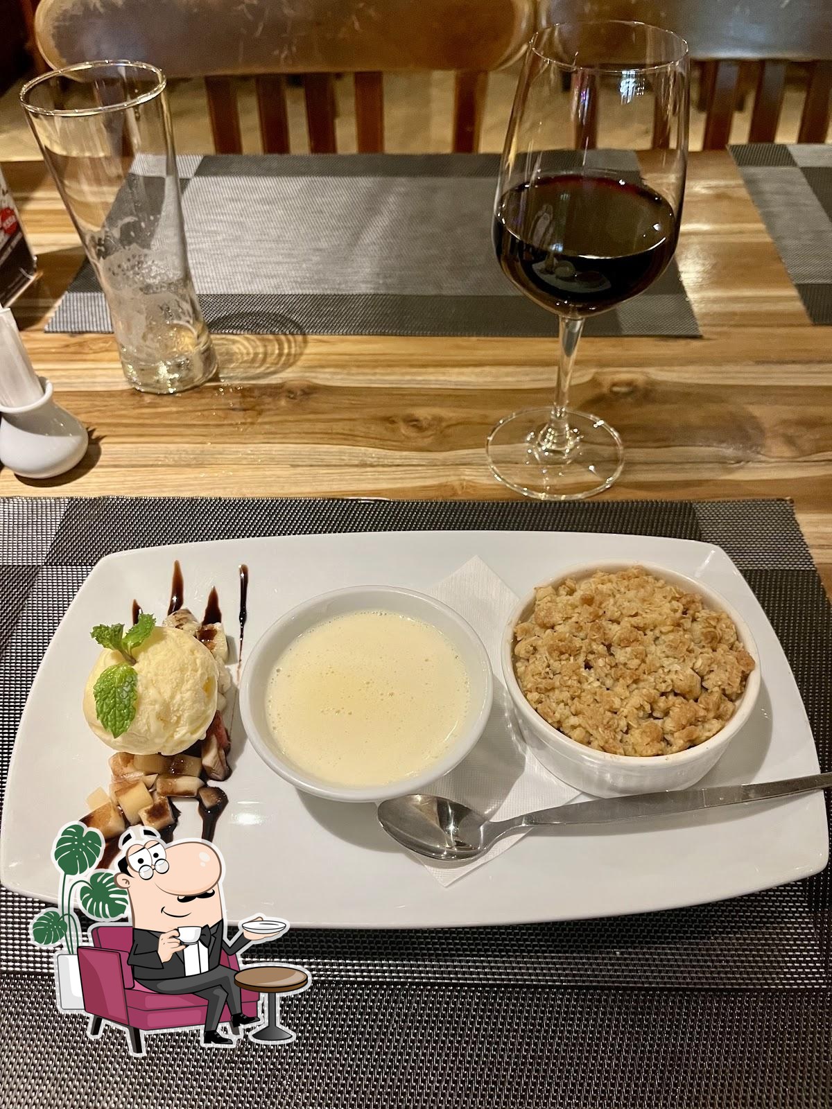 Забронируйте столик в "Beefeater Steak House and Pub".