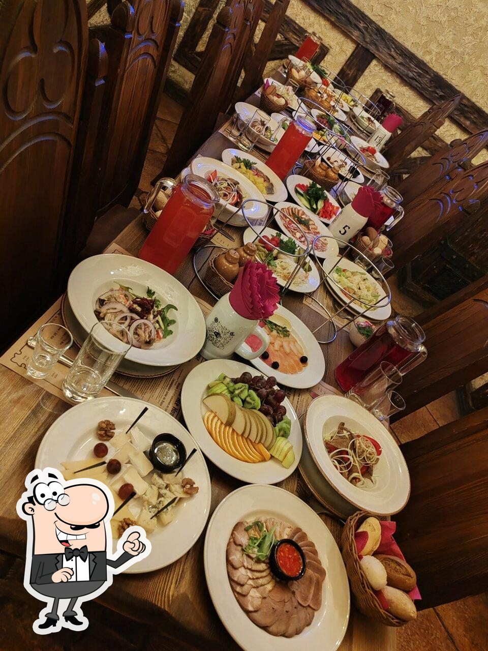 Забронируйте столик в "Ale House".