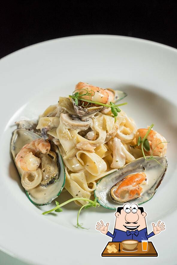 Еда в "Монако"