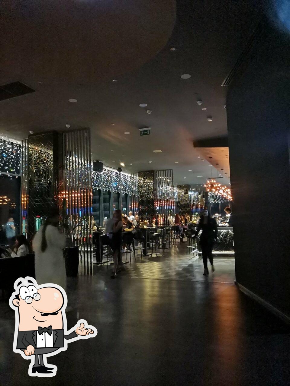 Забронируйте столик в "BAR:DOT XX1".