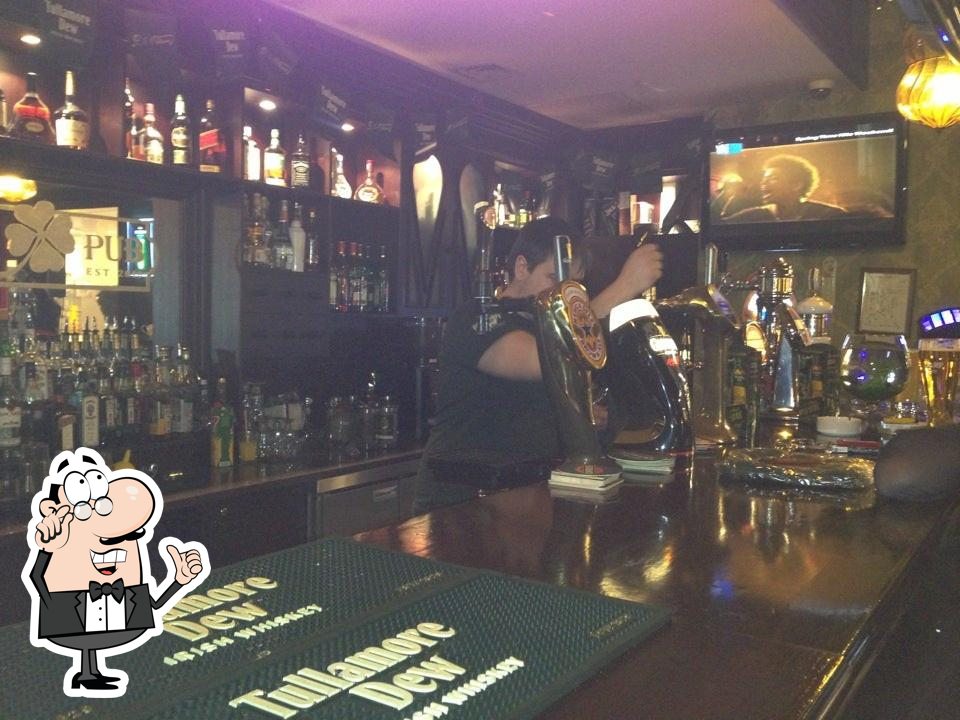 Интерьер "Patrik Pub".