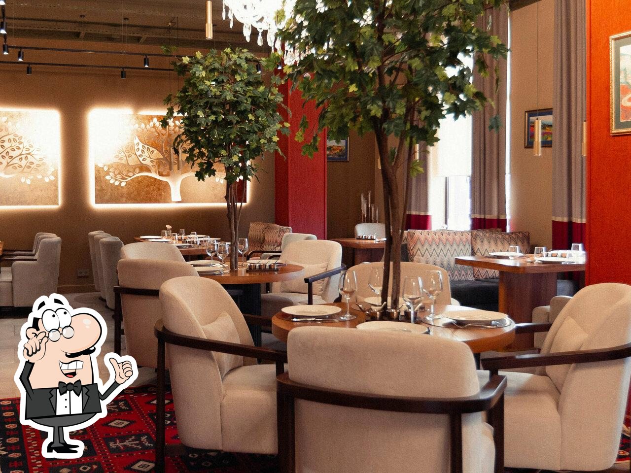 Забронируйте столик в "Мясо & Сыр".