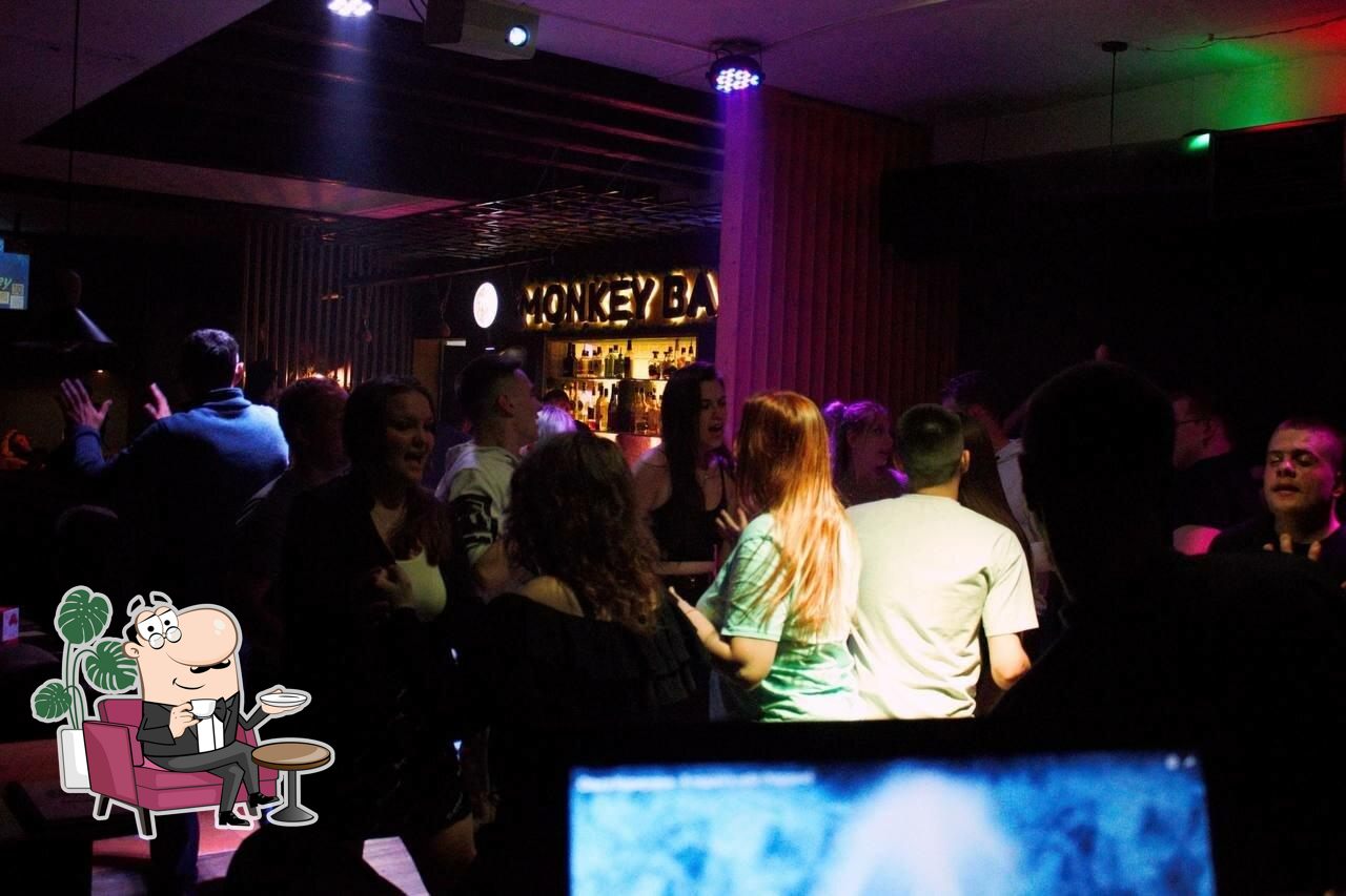 Интерьер "Monkey Bar".