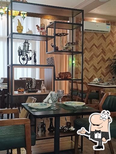 Забронируйте столик в "The Host- Indian Restaurant".