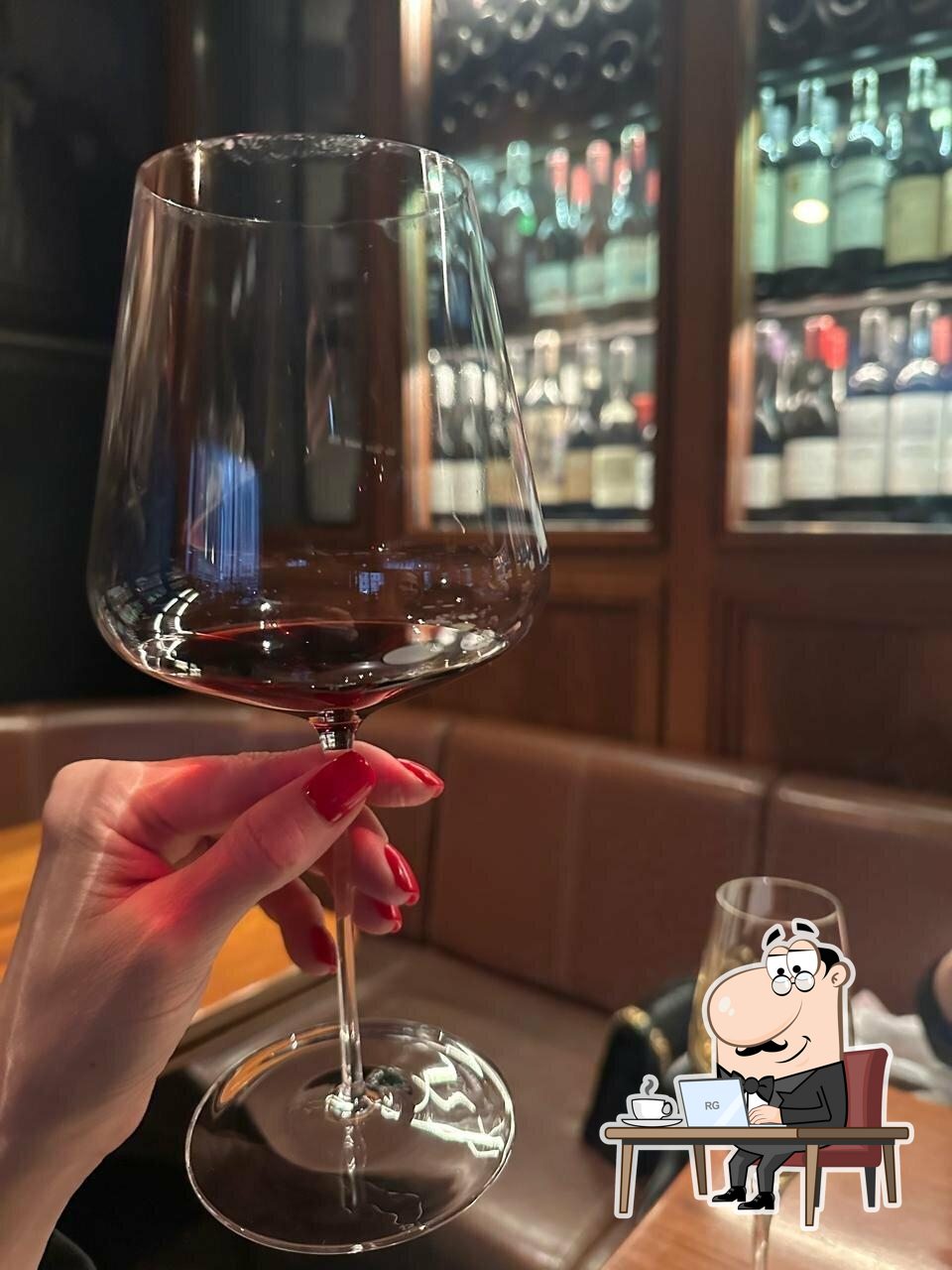 Интерьер "Magnum Wine Bar".