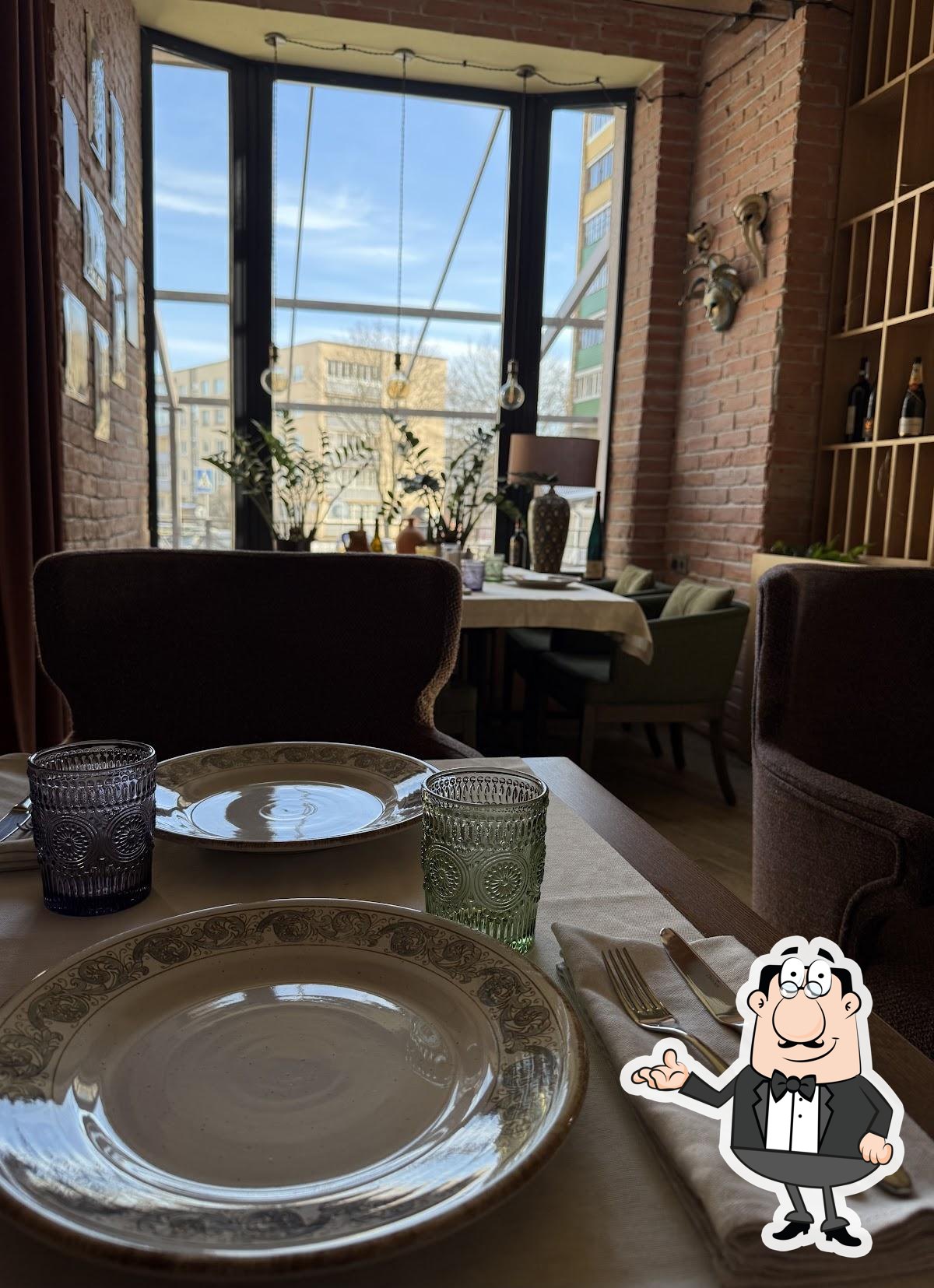 Забронируйте столик в "L'angolo Italiano".