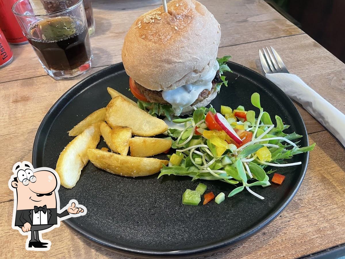 Забронируйте столик в "The Vegan Table".