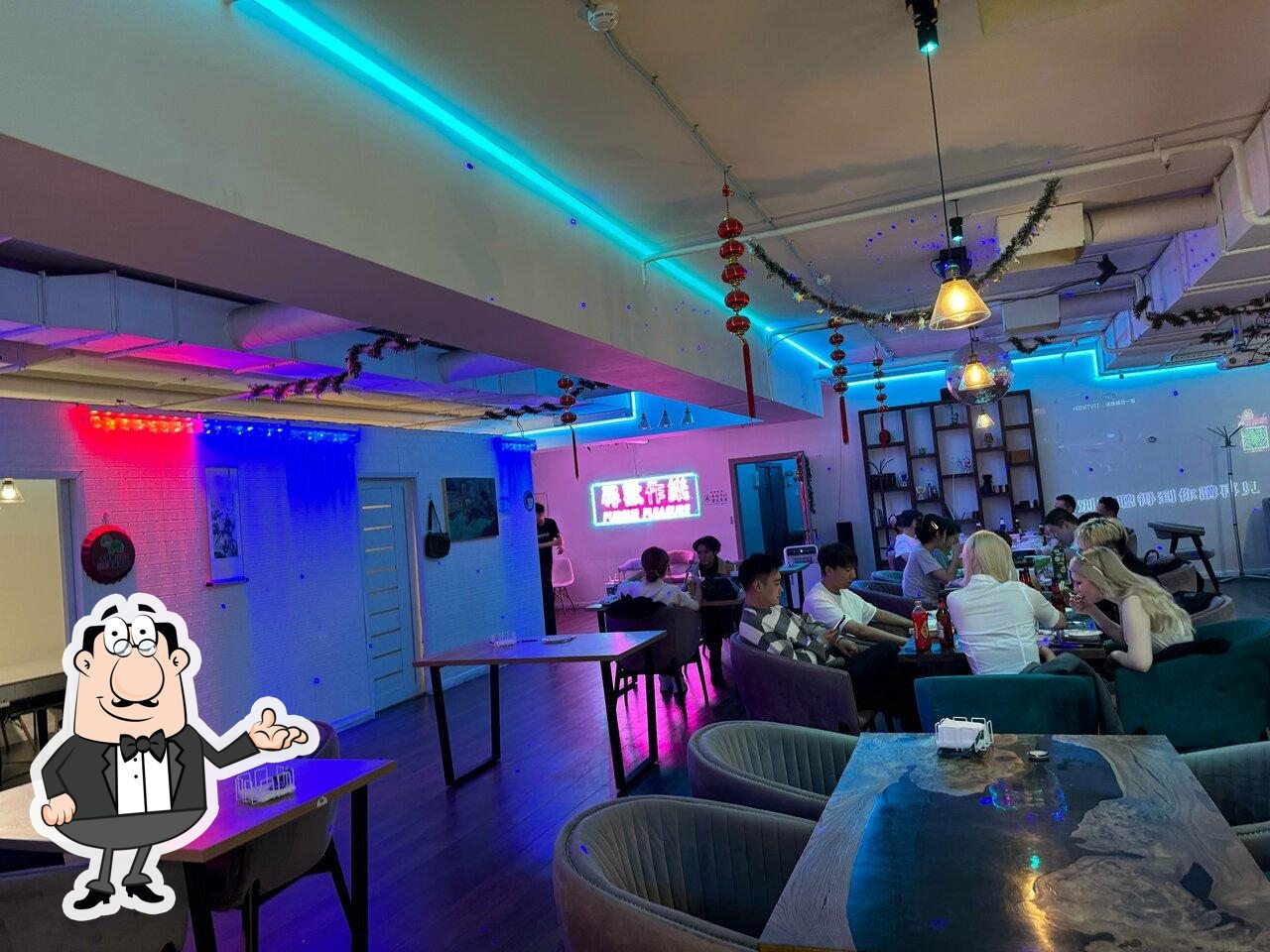 Забронируйте столик в "Поднебесная".