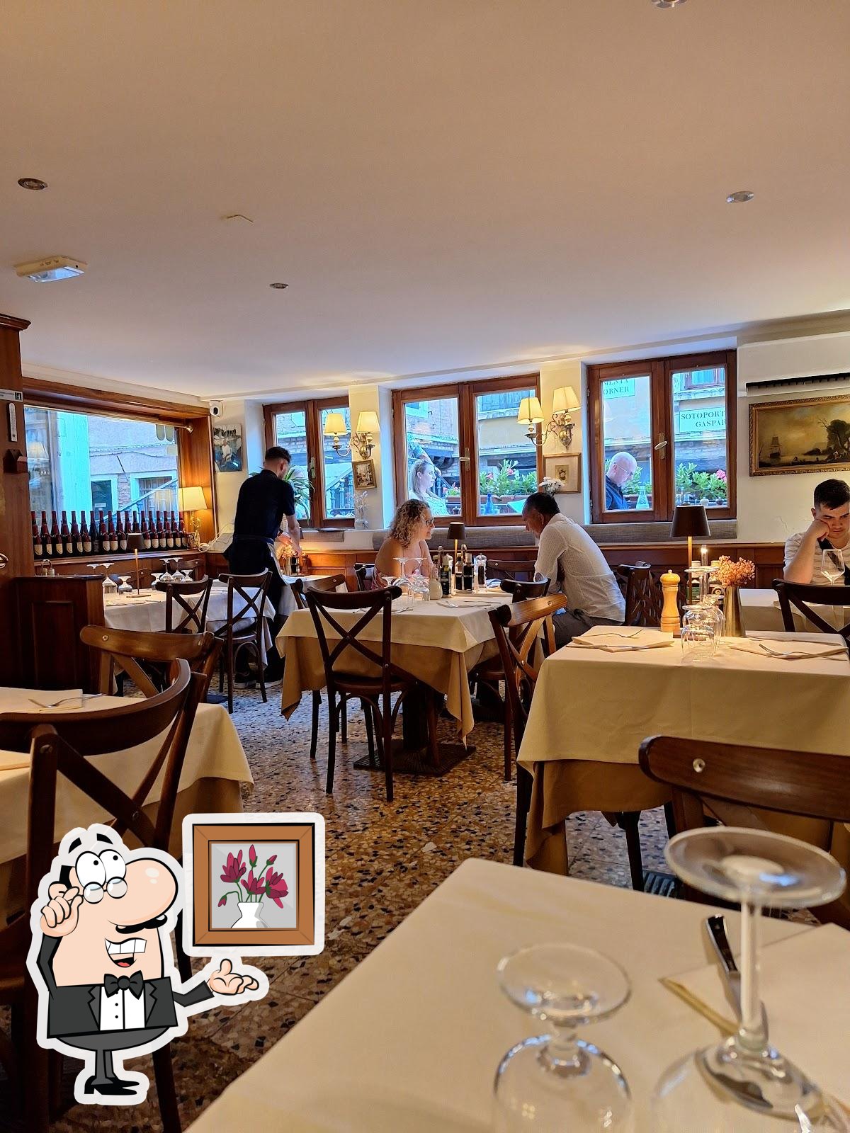 Забронируйте столик в "Trattoria Dona Onesta - Ristorante Venezia".