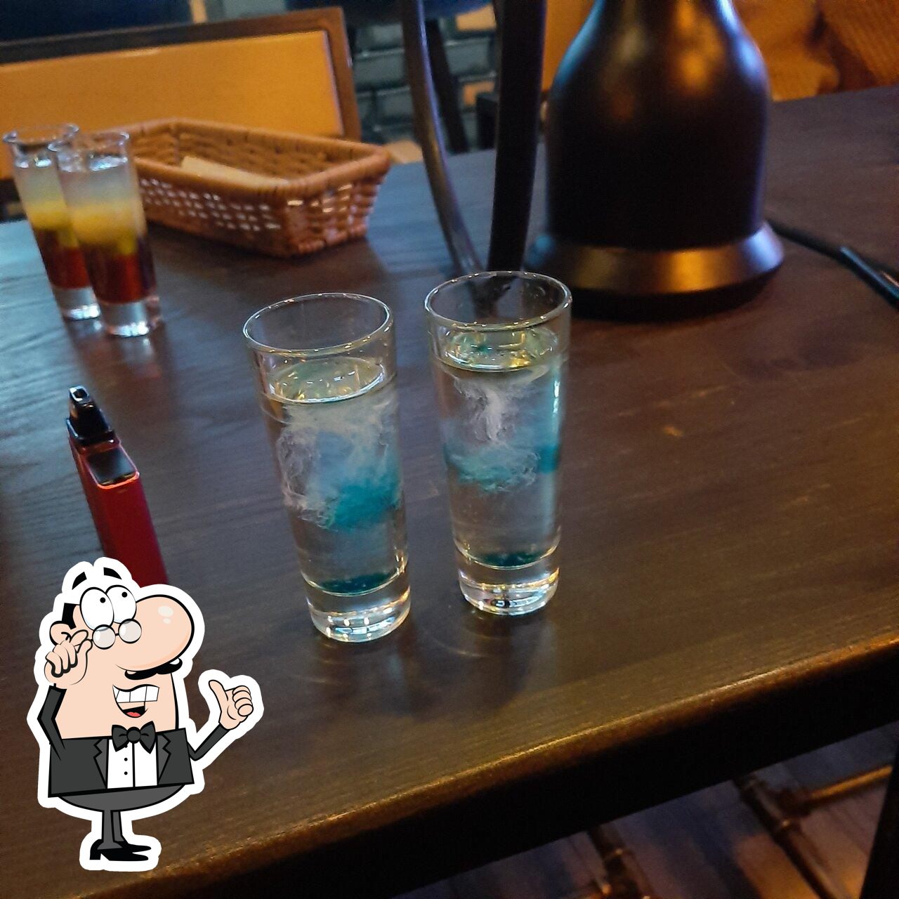 Посмотрите на внутренний интерьер "Shot bar "Jerry"".