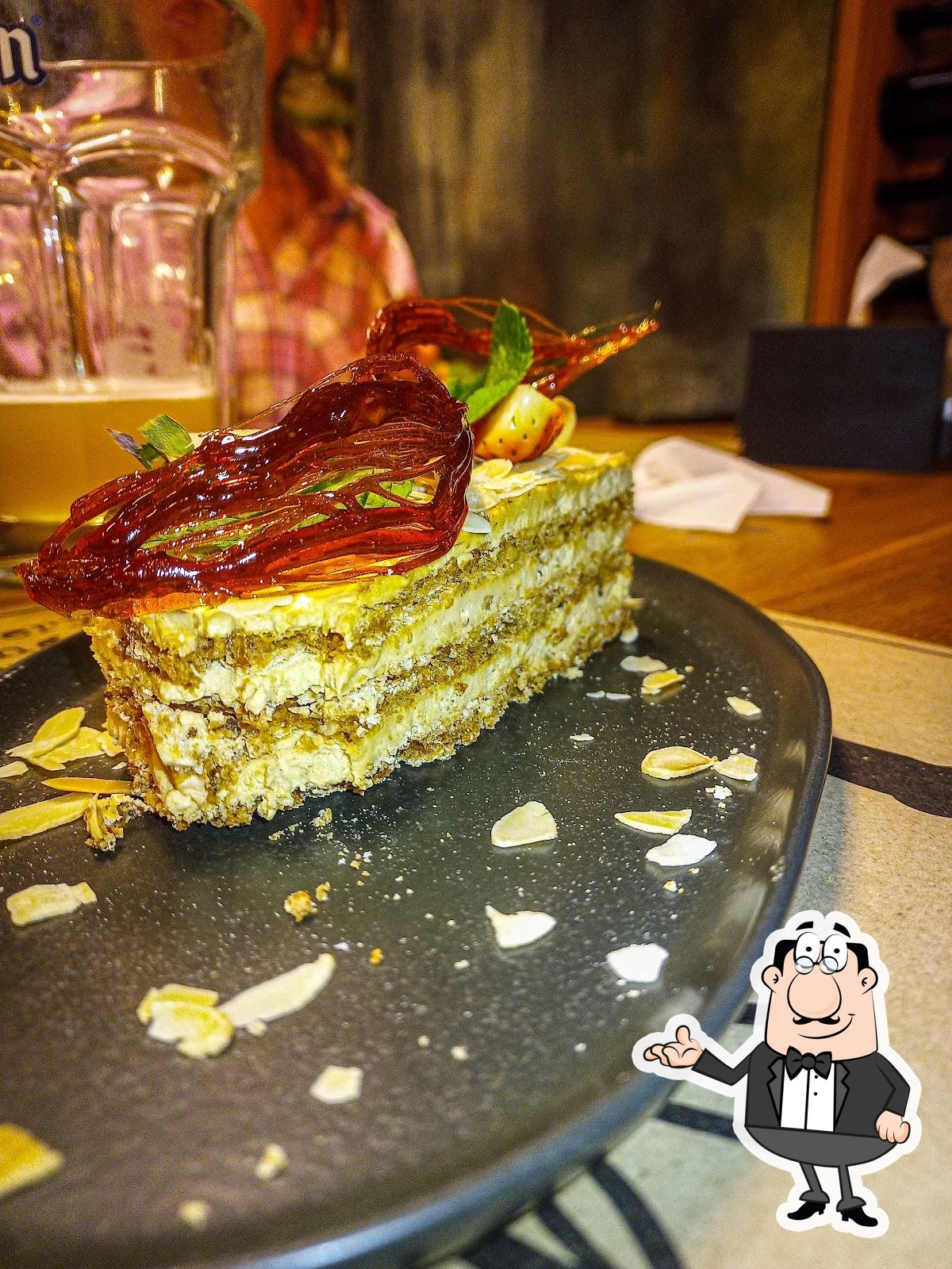 Забронируйте столик в "Black Rabbit Gastro-Burrow".
