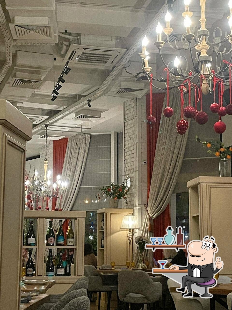 Интерьер "Si!".