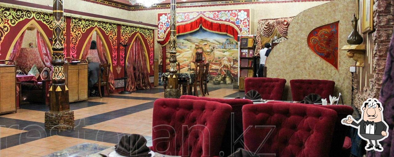 Посмотрите на внутренний интерьер "Ресторан "Афрасиаб"".