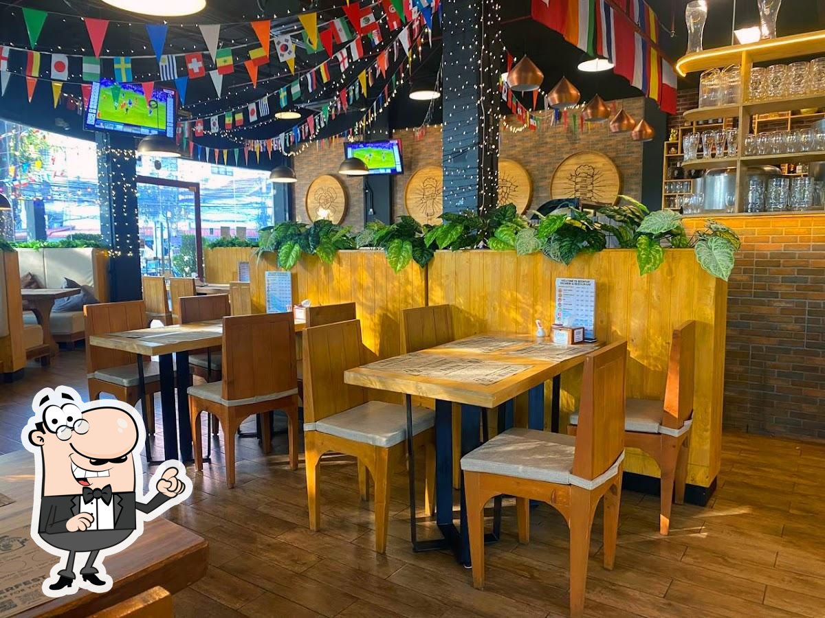 Интерьер "Picotin Brewhaus - Pattaya".