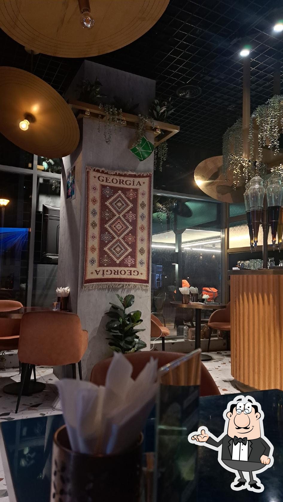 Интерьер "Cafe Kachapuri".